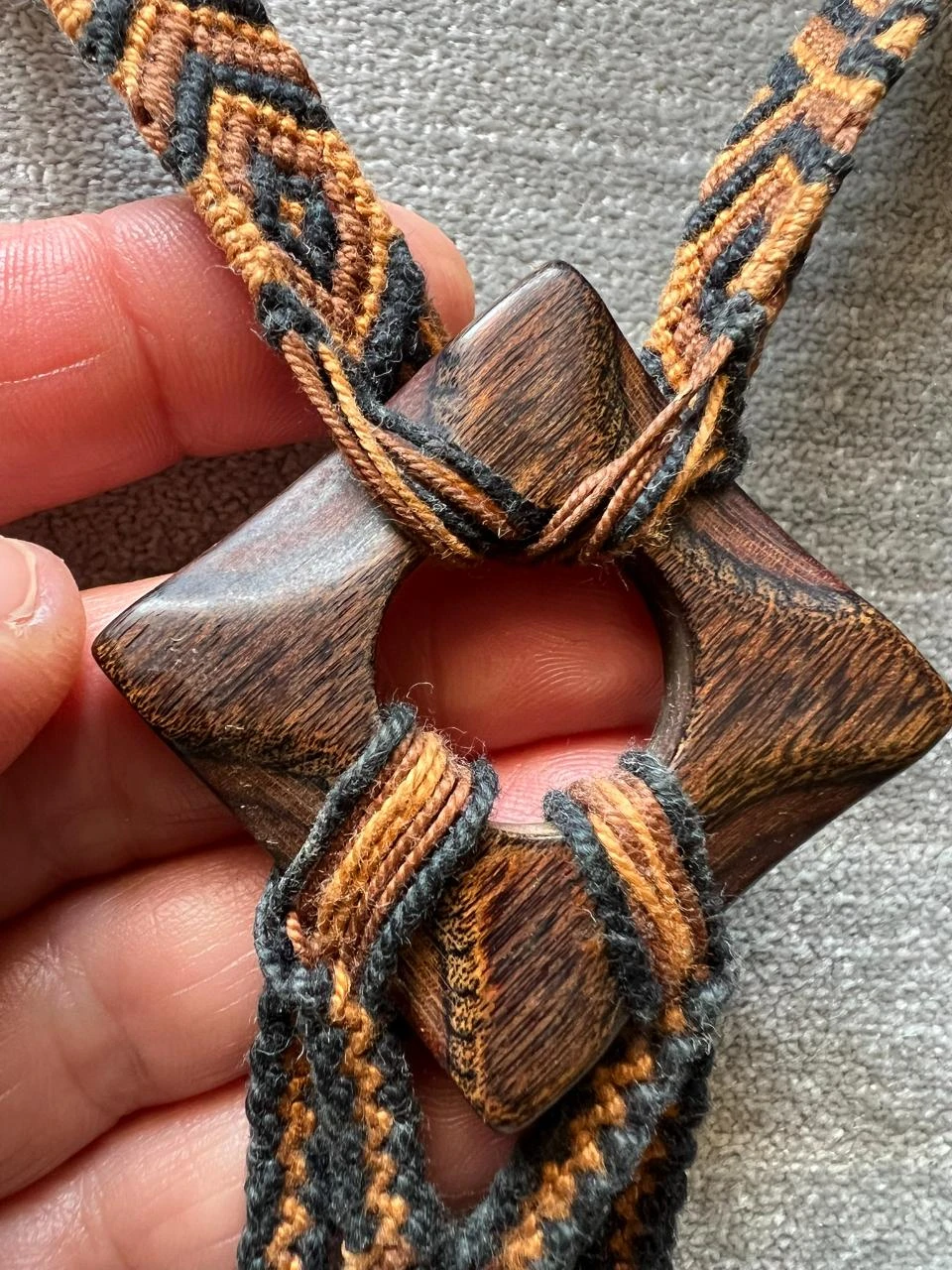 Collier en macramé – photo 3
